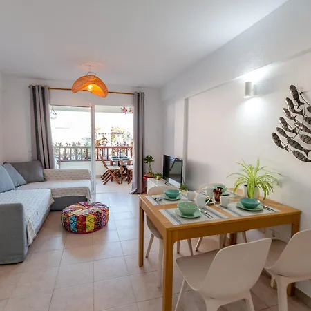 Апартаменты La Caleta Ocean Front With Sea View & Terrace Адехе