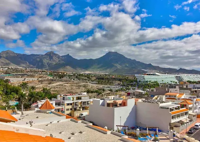 La Caleta Ocean Front With Sea View & Terrace Apartament